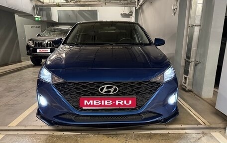 Hyundai Solaris II рестайлинг, 2021 год, 1 670 000 рублей, 23 фотография