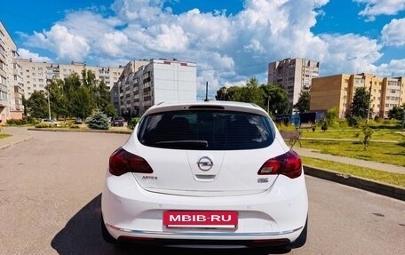 Opel Astra J, 2013 год, 980 000 рублей, 6 фотография