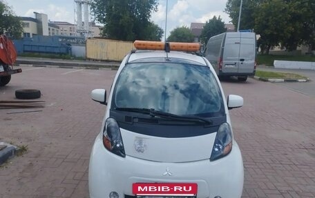 Mitsubishi i-MiEV, 2011 год, 900 000 рублей, 4 фотография