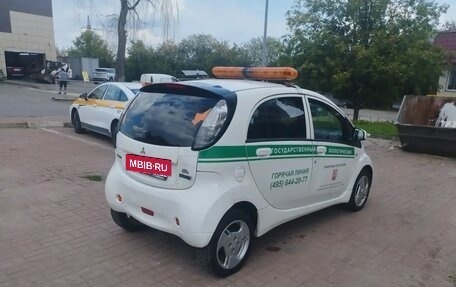 Mitsubishi i-MiEV, 2011 год, 900 000 рублей, 5 фотография