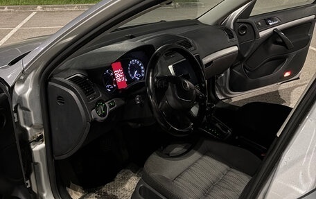 Skoda Octavia, 2010 год, 600 000 рублей, 11 фотография