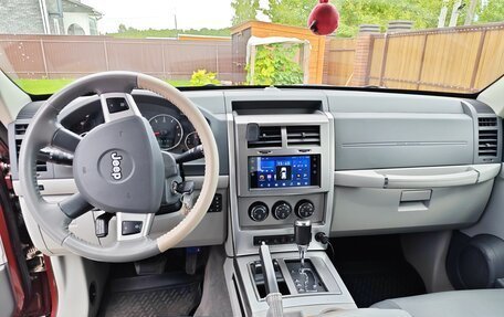 Jeep Cherokee, 2008 год, 1 300 000 рублей, 6 фотография