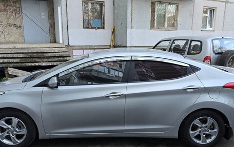 Hyundai Avante, 2011 год, 890 000 рублей, 4 фотография