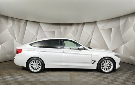BMW 3 серия, 2019 год, 2 950 000 рублей, 6 фотография