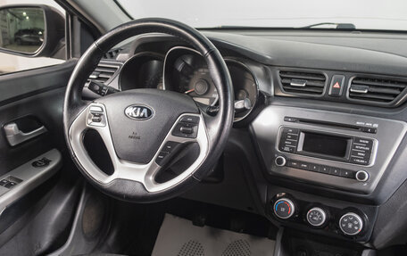 KIA Rio III рестайлинг, 2015 год, 879 000 рублей, 9 фотография