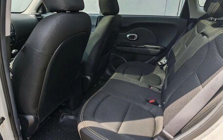 KIA Soul II рестайлинг, 2015 год, 1 550 000 рублей, 13 фотография