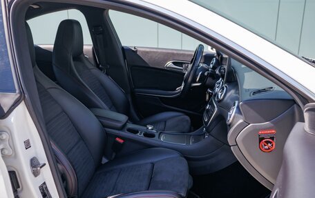 Mercedes-Benz CLA, 2019 год, 2 200 000 рублей, 9 фотография