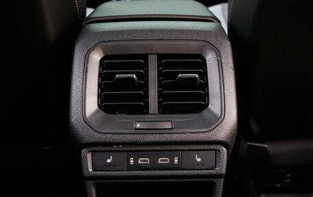 Volkswagen Taos, 2021 год, 2 749 000 рублей, 14 фотография