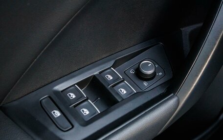 Volkswagen Taos, 2021 год, 2 749 000 рублей, 22 фотография