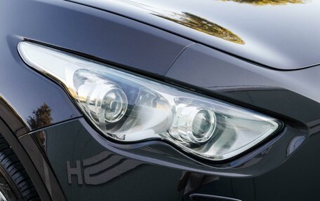 Infiniti QX70, 2014 год, 2 830 000 рублей, 7 фотография