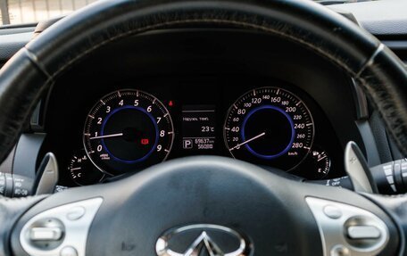 Infiniti QX70, 2014 год, 2 830 000 рублей, 17 фотография
