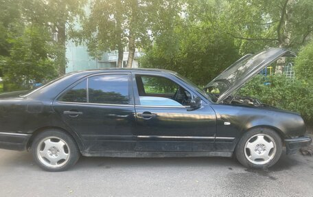Mercedes-Benz E-Класс, 1996 год, 120 000 рублей, 4 фотография