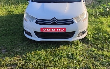Citroen C4 II рестайлинг, 2012 год, 590 000 рублей, 2 фотография