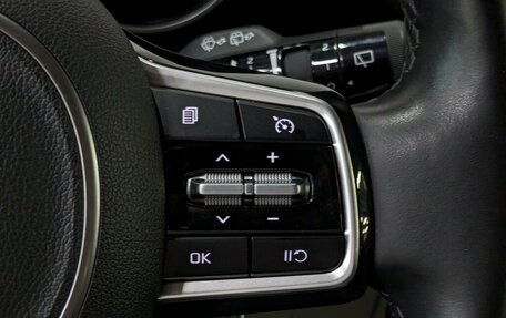 KIA Carnival, 2021 год, 3 850 000 рублей, 23 фотография
