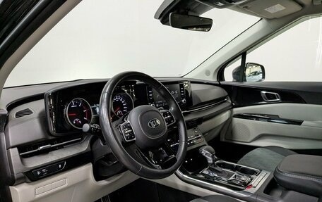 KIA Carnival, 2021 год, 3 850 000 рублей, 2 фотография