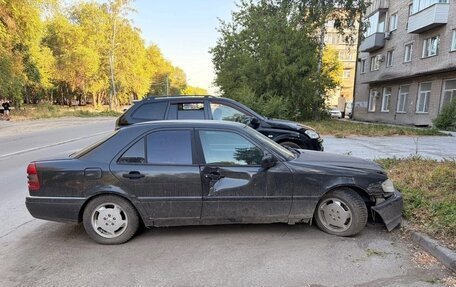 Mercedes-Benz C-Класс, 1995 год, 55 000 рублей, 2 фотография