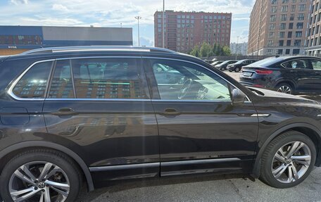 Volkswagen Tiguan II, 2021 год, 3 300 000 рублей, 4 фотография