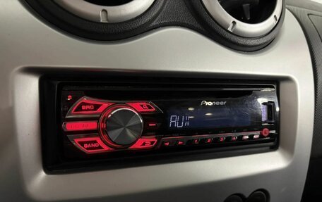 Renault Sandero I, 2013 год, 670 000 рублей, 18 фотография