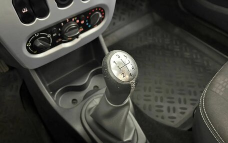 Renault Sandero I, 2013 год, 670 000 рублей, 21 фотография