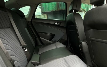 Opel Astra J, 2012 год, 555 300 рублей, 8 фотография