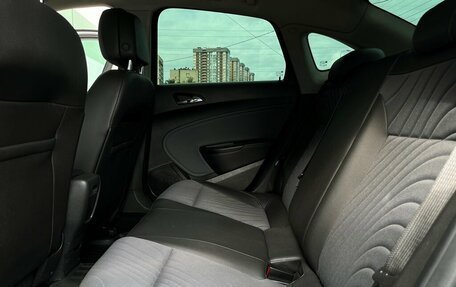 Opel Astra J, 2012 год, 555 300 рублей, 9 фотография
