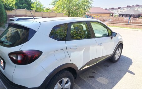 Renault Kaptur I рестайлинг, 2019 год, 1 200 000 рублей, 3 фотография