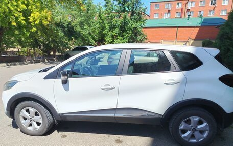 Renault Kaptur I рестайлинг, 2019 год, 1 200 000 рублей, 2 фотография