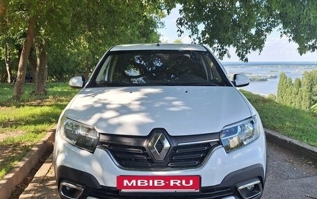 Renault Logan II, 2019 год, 799 999 рублей, 2 фотография