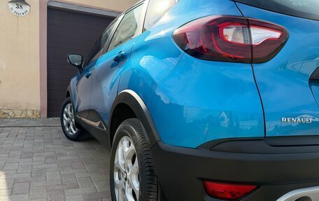 Renault Kaptur I рестайлинг, 2016 год, 1 370 000 рублей, 21 фотография