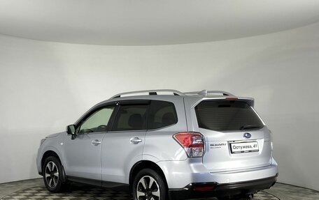 Subaru Forester, 2016 год, 1 790 000 рублей, 7 фотография
