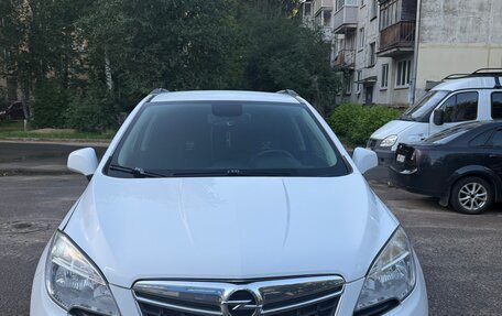 Opel Mokka I, 2014 год, 920 000 рублей, 2 фотография