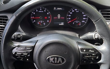 KIA Rio IV, 2021 год, 1 580 000 рублей, 1 фотография