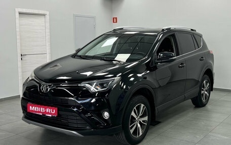 Toyota RAV4, 2018 год, 2 680 000 рублей, 1 фотография