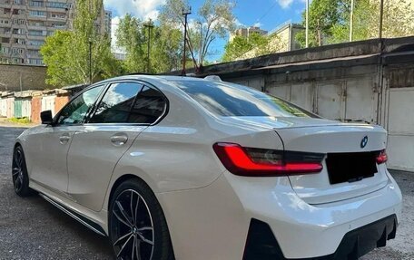 BMW 3 серия, 2023 год, 3 350 000 рублей, 6 фотография