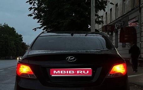 Hyundai Solaris II рестайлинг, 2016 год, 559 000 рублей, 29 фотография