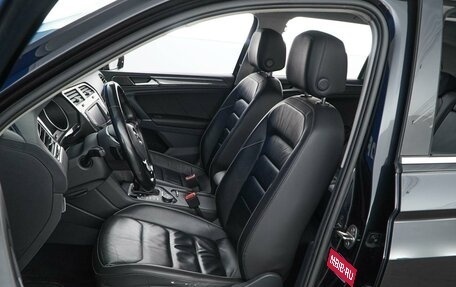 Volkswagen Tiguan II, 2017 год, 2 532 055 рублей, 10 фотография