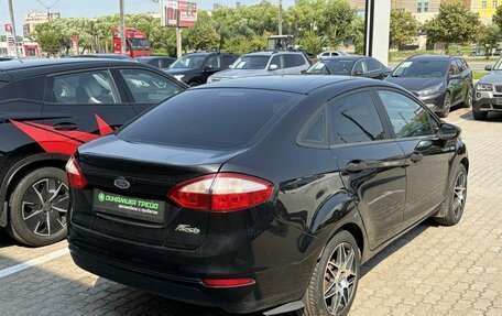 Ford Fiesta, 2015 год, 671 000 рублей, 6 фотография
