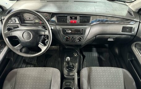 Mitsubishi Lancer IX, 2003 год, 250 000 рублей, 9 фотография
