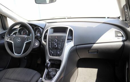 Opel Astra J, 2011 год, 604 000 рублей, 11 фотография