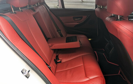 BMW 3 серия, 2011 год, 1 595 000 рублей, 11 фотография