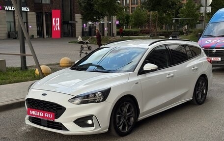 Ford Focus IV, 2019 год, 1 790 000 рублей, 3 фотография
