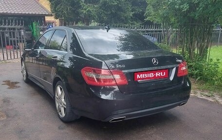 Mercedes-Benz E-Класс, 2011 год, 1 500 000 рублей, 8 фотография