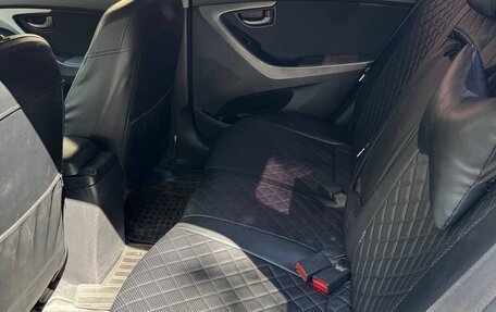 Hyundai Elantra V, 2011 год, 740 000 рублей, 9 фотография