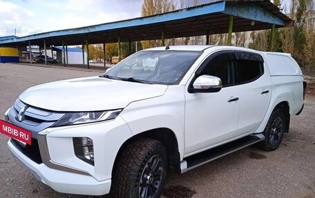 Mitsubishi L200 IV рестайлинг, 2021 год, 3 000 000 рублей, 3 фотография