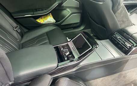 Audi A8, 2018 год, 6 900 000 рублей, 27 фотография