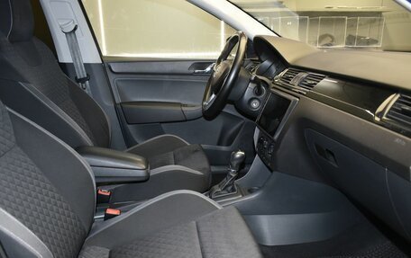 Skoda Rapid I, 2015 год, 997 000 рублей, 9 фотография