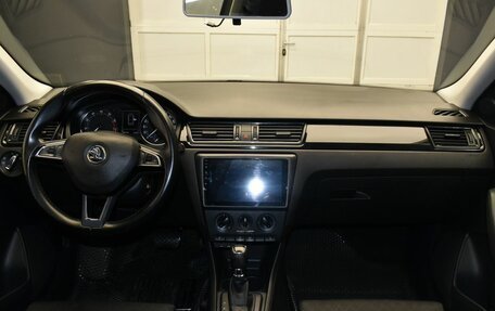Skoda Rapid I, 2015 год, 997 000 рублей, 10 фотография