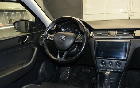 Skoda Rapid I, 2015 год, 997 000 рублей, 11 фотография