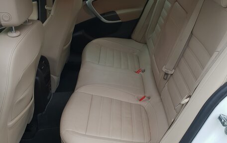 Opel Insignia II рестайлинг, 2012 год, 900 000 рублей, 8 фотография