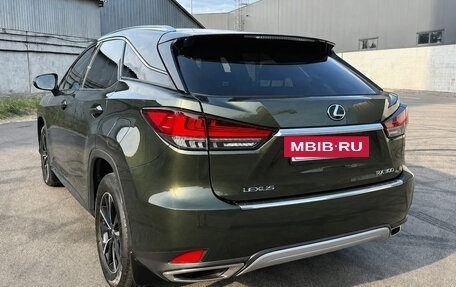 Lexus RX IV рестайлинг, 2021 год, 4 250 000 рублей, 2 фотография